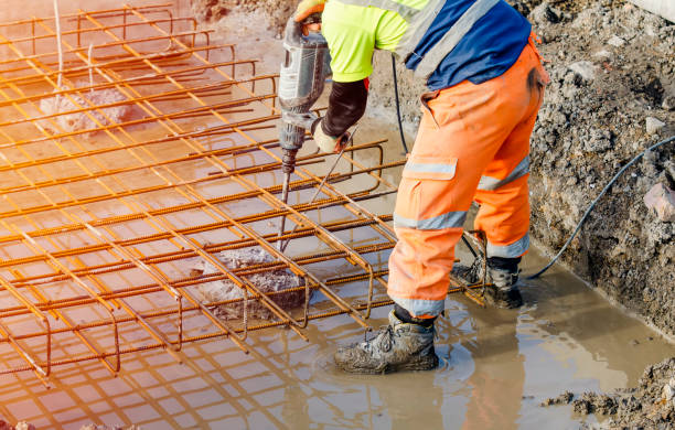 Best Concrete Sealing and Maintenance in Le Roy, IL